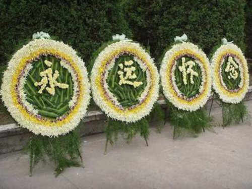 重庆殡葬：请给他们一个微笑
